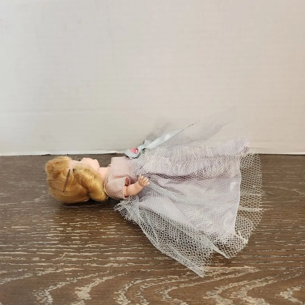 Vintage 1950's Hard Plastic 7